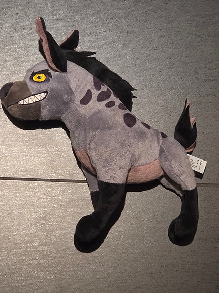 Sjælden Disney Janja Hyæne bamse (Løvernes Garde) – 30 cm