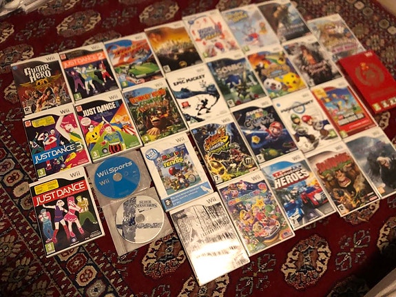 Wii spil, mange forskellige til forskellig pris.