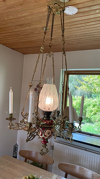 Messing lysekrone med glas og stearinlysarme