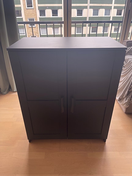 IKEA skab med låger 95x78x43 cm mørk