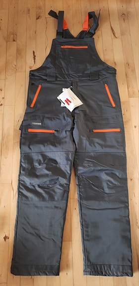 Planam Timberguard motorsavsbeskyttelsesoveralls EN 381-5 Klasse 1. skærebukser