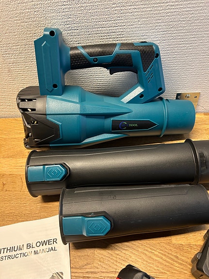 Elektrisk løvblæser 21V 4,0Ah batteri