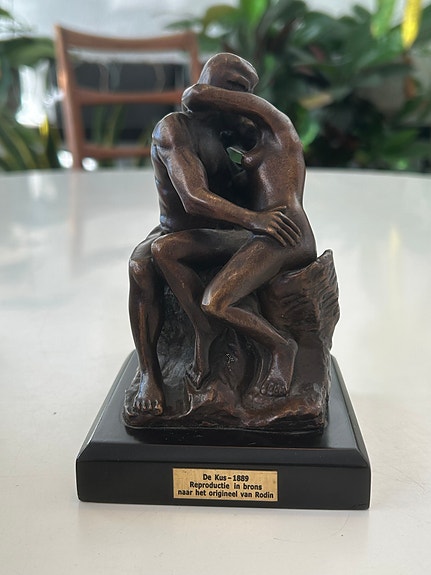Bronzeskulptur – Rodins Kysset (Le Baiser), reproduktion – 13,5 cm