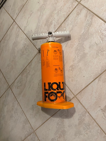 Liquid Force pumpe til SUP/kite