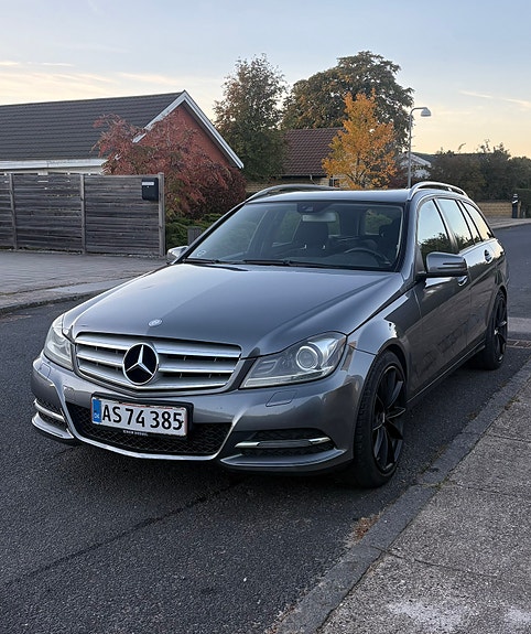 Mercedes C 200