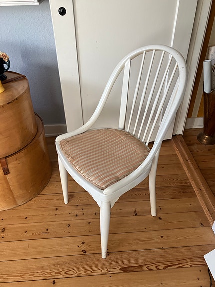 Fin Thonet stol - trænger til en kærlig hånd
