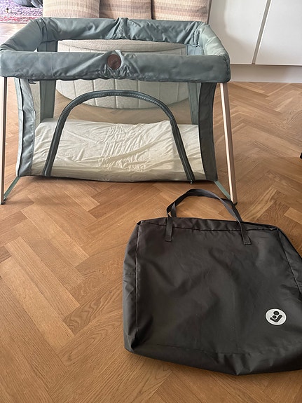 Weekend-seng fra Maxi-Cosi