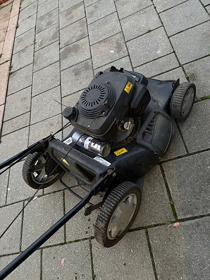 Texas benzin plæneklipper sort
