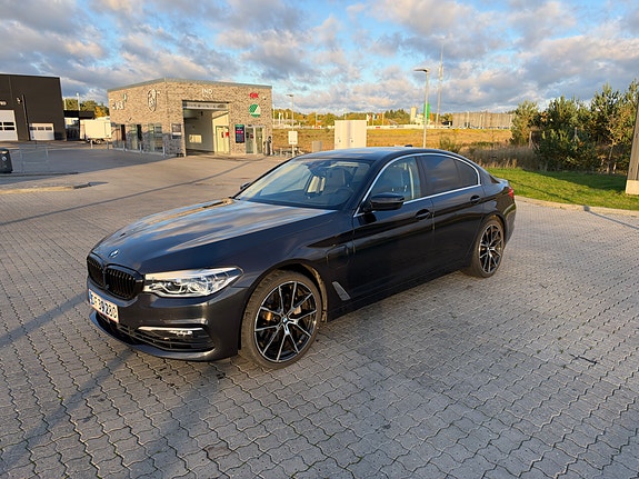 BMW 530e