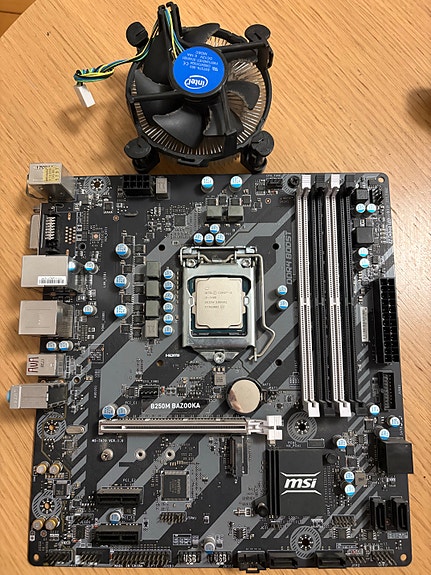 Intel i5-7400 + MSI B250M bundkort + Intel køler