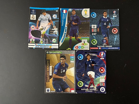 Panini fodboldkort Raphaël Varane – 5 kort