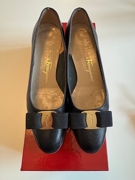 Product image 1 of 7