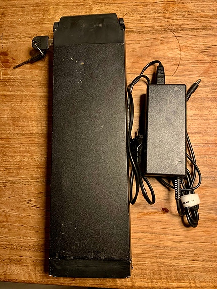 Promovec batteri sælges