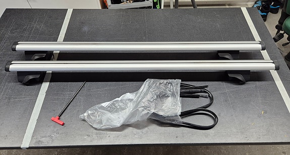 Product image 1 of 2