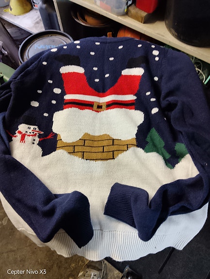 Product image 1 of 3