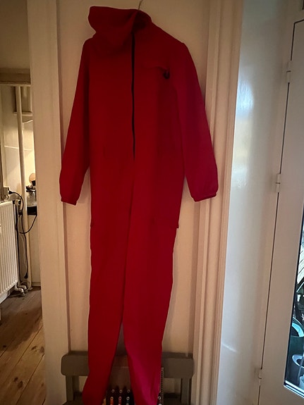 Rød Squid Game heldragt med maske