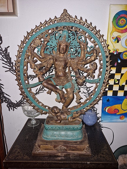 Stor Shiva Nataraja bronzefigur med turkis detaljer