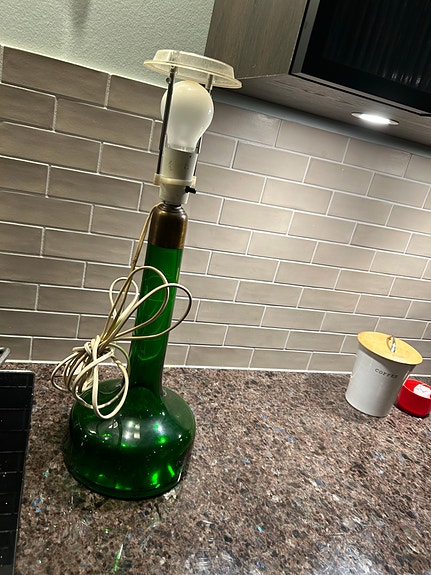 Klassisk Le Klint / Holmegaard bordlampe – Model 302, grønt glas