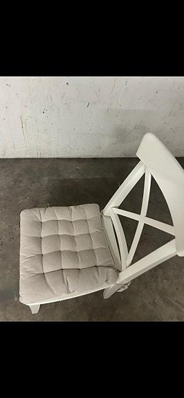 IKEA rundt spisebord og stole, hvid