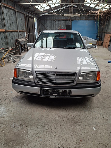 Mercedes C 220