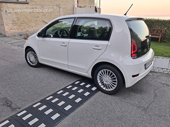 VW UP!