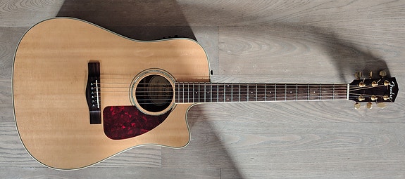 Fender CD-320ASCE – elektroakustisk guitar i rigtig god stand