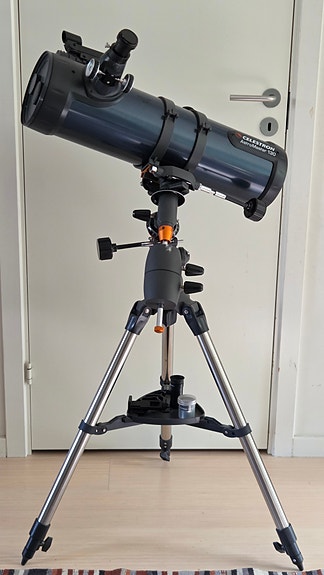 Stjernekikkert Celestron AstroMaster 130eq