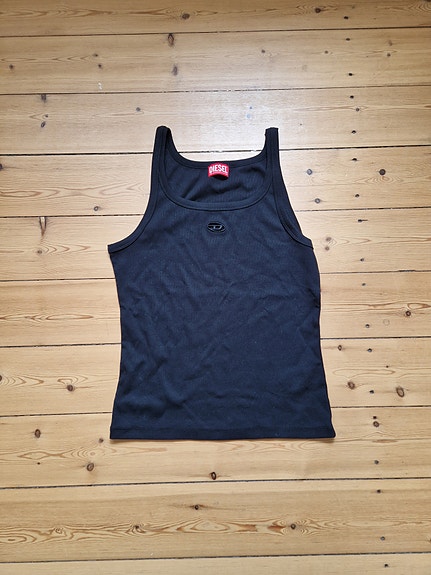 Diesel Tanktops.