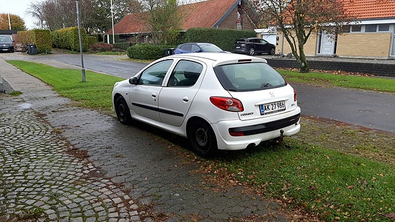 Peugeot 206+
