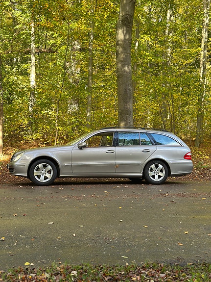 Mercedes E 200