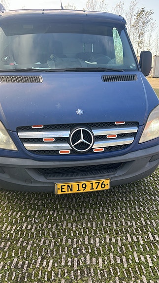 Mercedes Sprinter 318