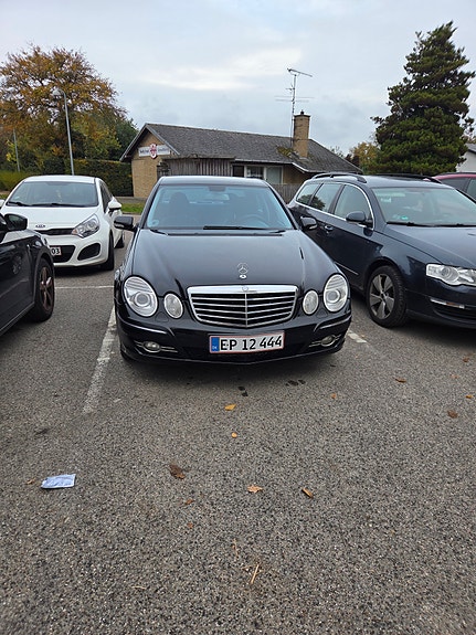 Mercedes E 320