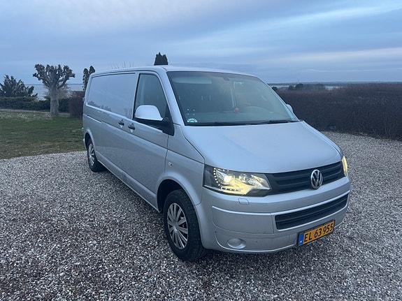 VW Transporter
