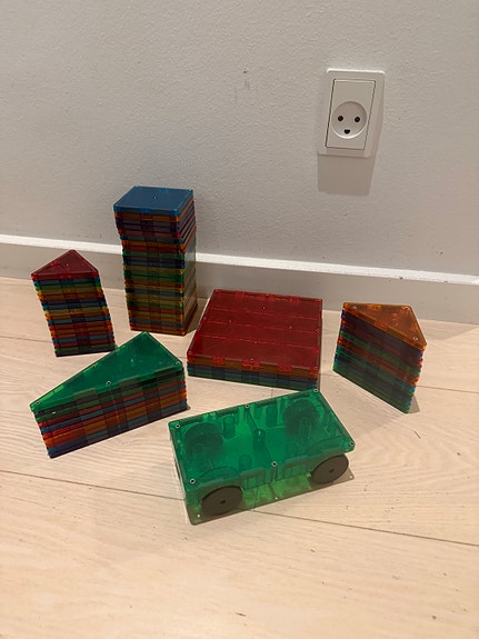 Magna-tiles / magnatiles magneter