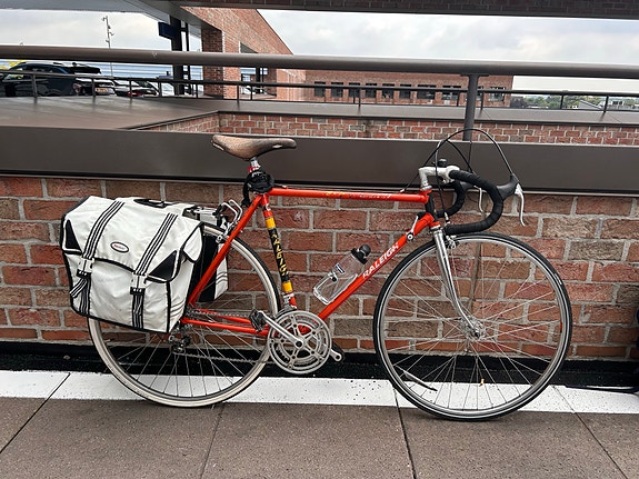 Raleigh Racer S team bike