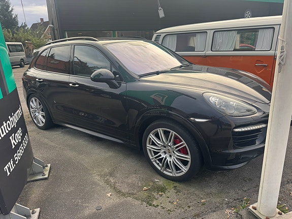 Porsche Cayenne GTS