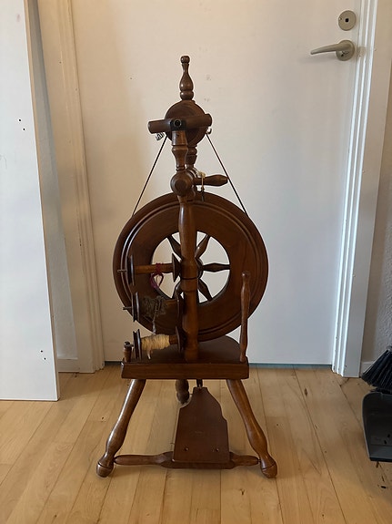Gammel rokke i træ