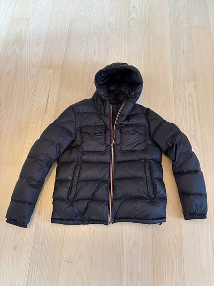 Moncler Dynejakke