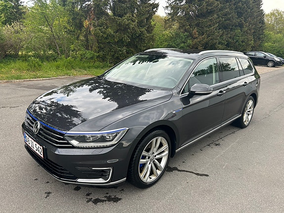 VW Passat