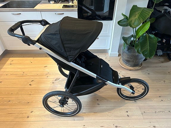Thule glide 3 løbevogn, sort