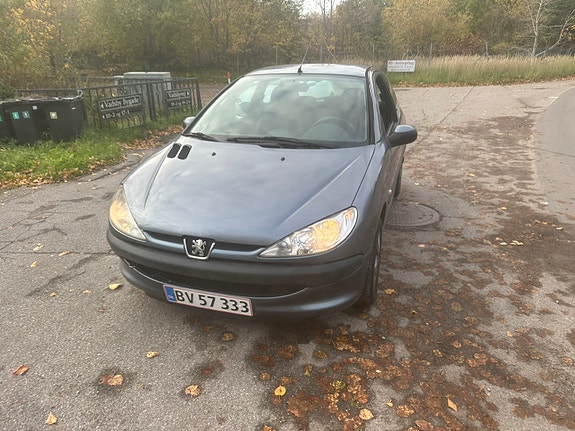 Peugeot 206