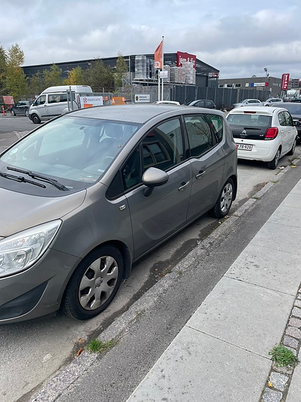Opel Meriva 2010 photo 2