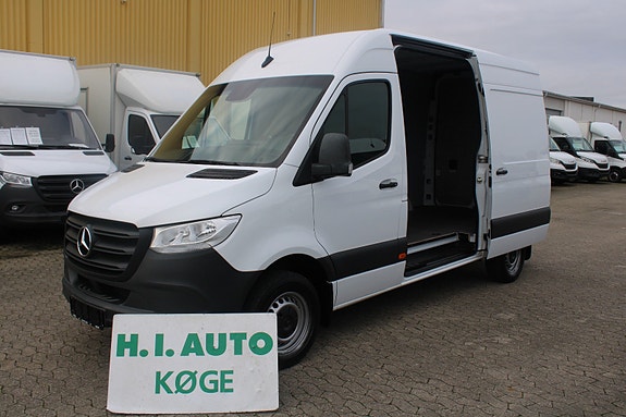 Mercedes-Benz Sprinter 317