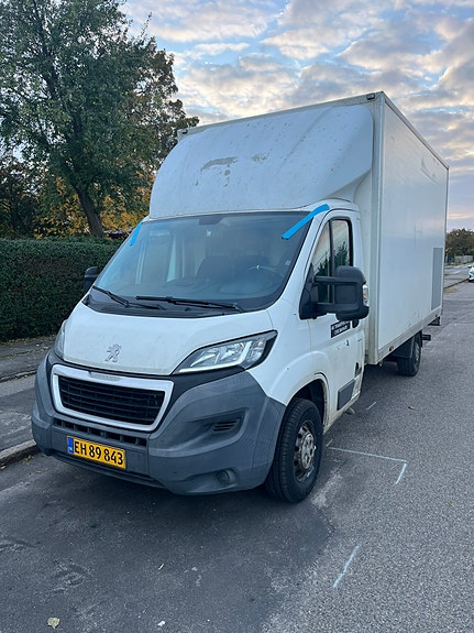 Peugeot Boxer 335