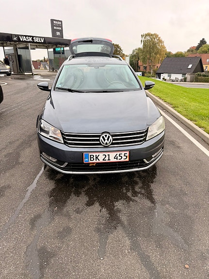 VW Passat