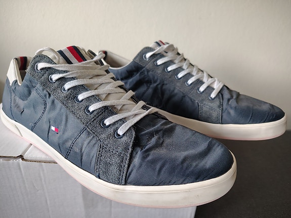 Tommy Hilfiger sko størrelse 43