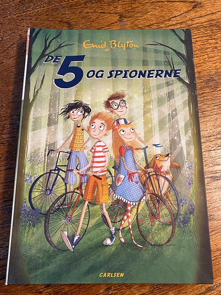 De 5 og spionerne af Enid Blyton