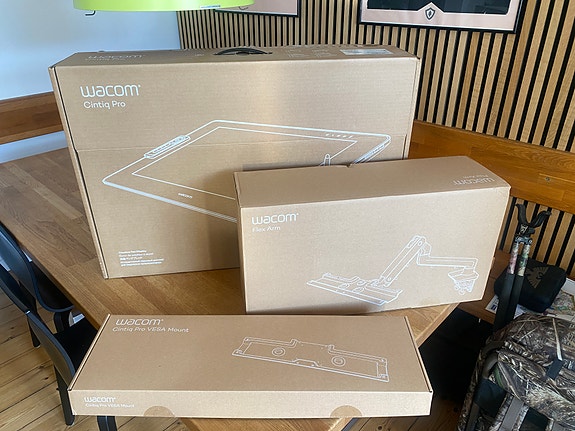 Wacom Cintiq Pro med Wacom Flex Arm