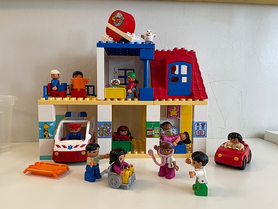 Duplo hospital (5 L)