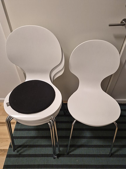 4 stk Hvide skalstole